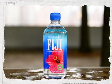 ¿Qué tiene de especial el agua Fiji y cuánto cuesta en México?
