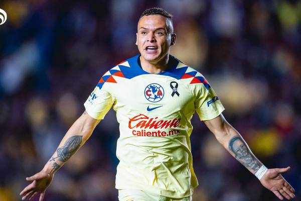 ‘Cabecita’ Rodríguez no viaja con América a Guadalajara; busca cerrar fichaje en la MLS
